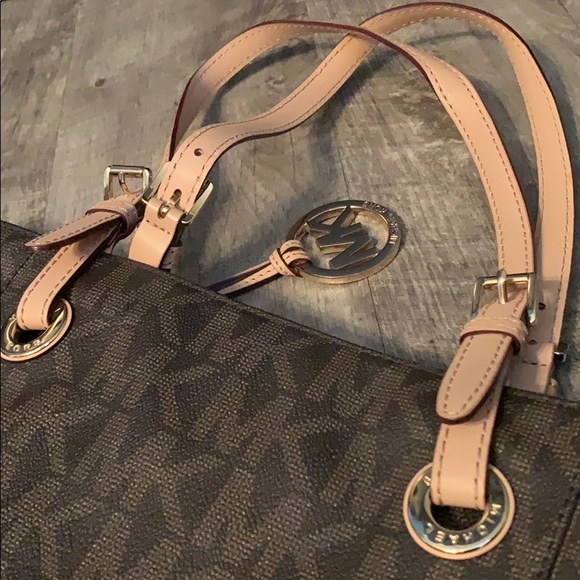 Barely Used Beige and Brown Michael Kors Purse - Picture 12 of 12